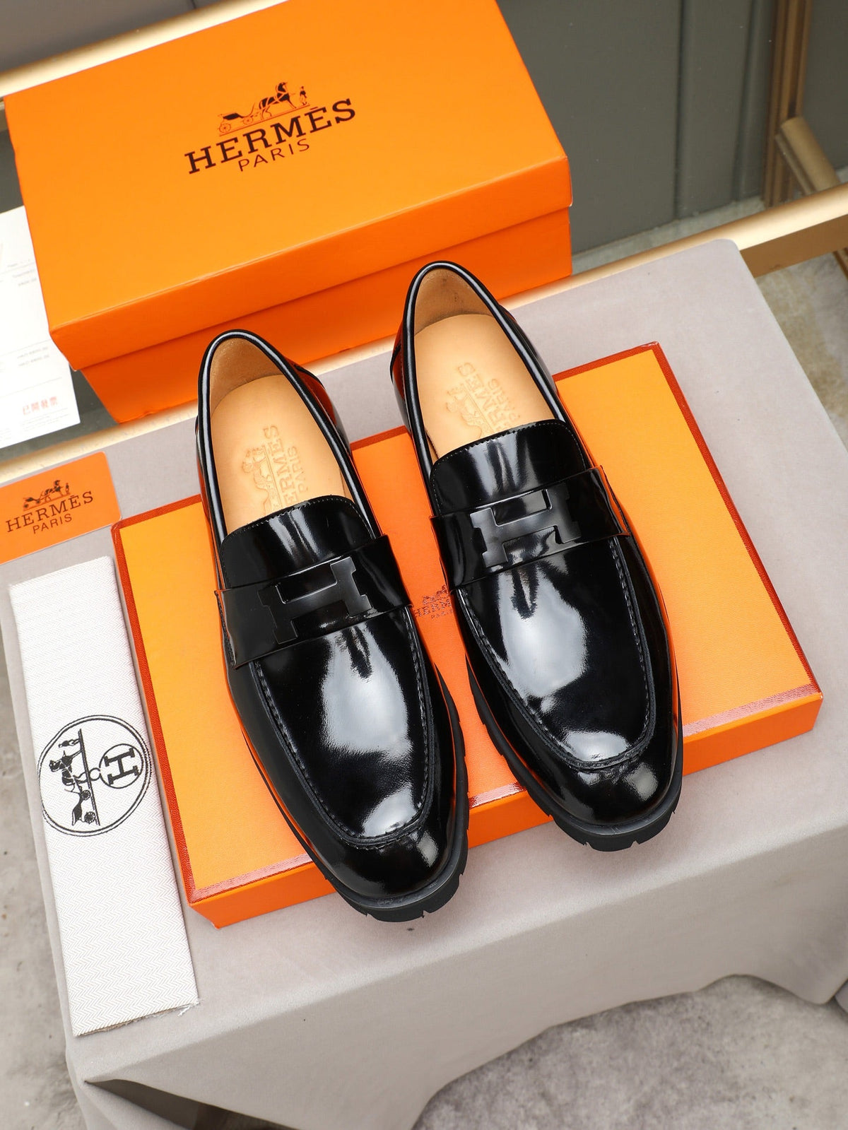 Hermes Group Series "Black" Patent Leather H Logo Thick Sole Men Loafers
