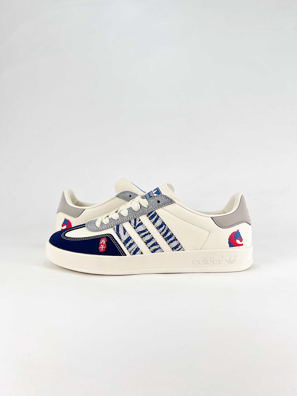 Adidas Gazelle "Cream Navy"-Classic sneakers，Adidas Women's Shoe Sale / Men's Shoe Sale
