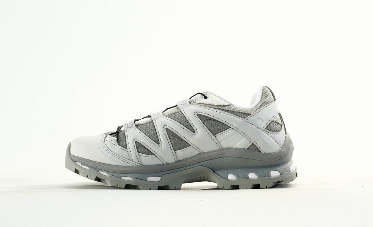 Salomon XT Quest GTX Outdoor Hiking Shoes "White Grey"- outdoor hiking shoes/Women's Shoe Sale / Men's Shoe Sale