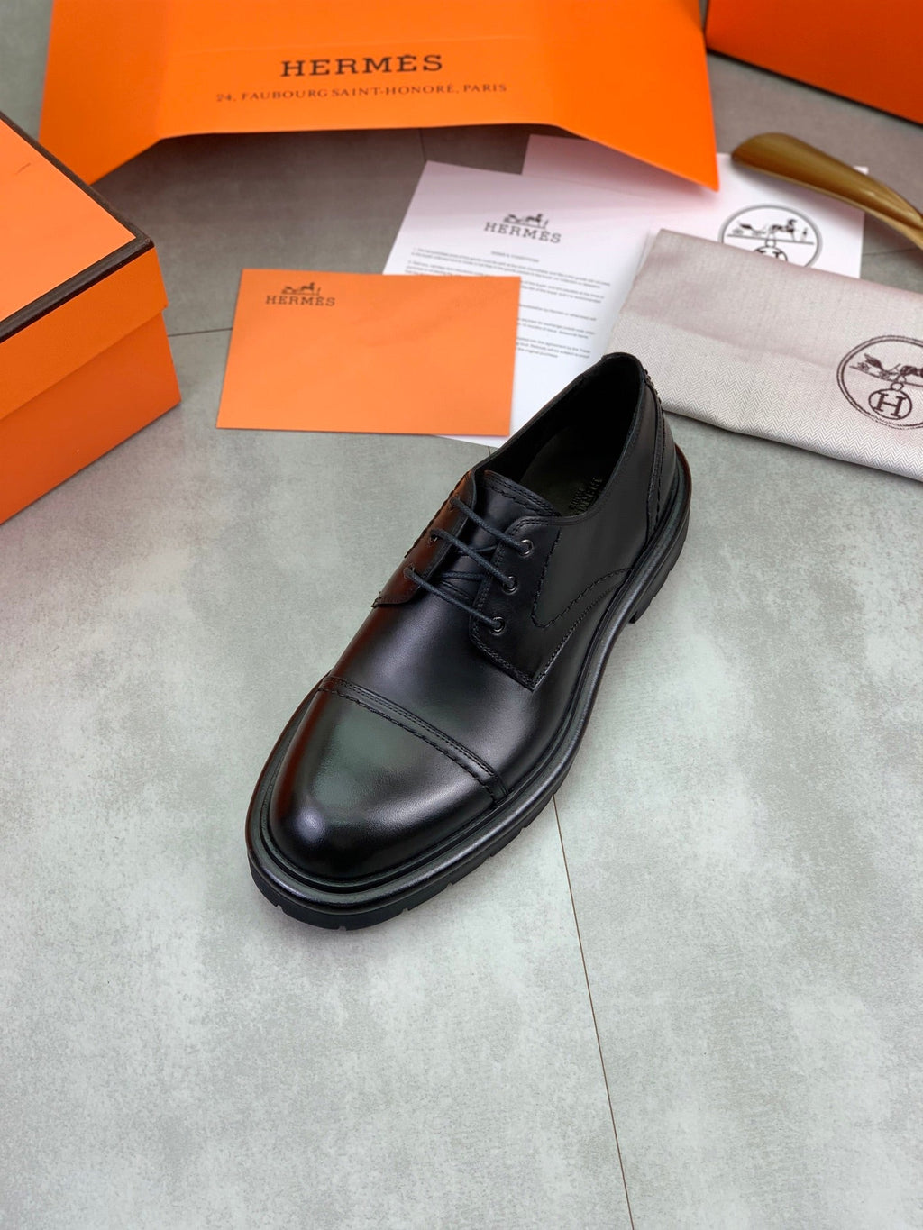 Hermès Men's Cap Toe Derby Shoes "Black" Smooth Leather Thick Lug Sole Casual Dress Shoes