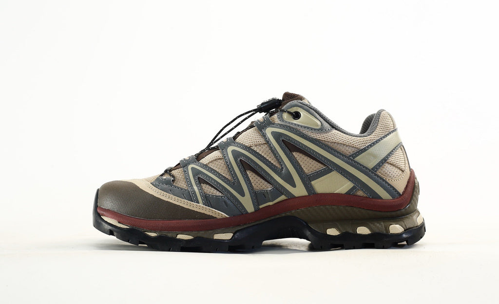 Salomon XT-Quest GORE-TEX Waterproof Trail Running & Hiking Shoes，“Black/Delicioso/Green Jacket”