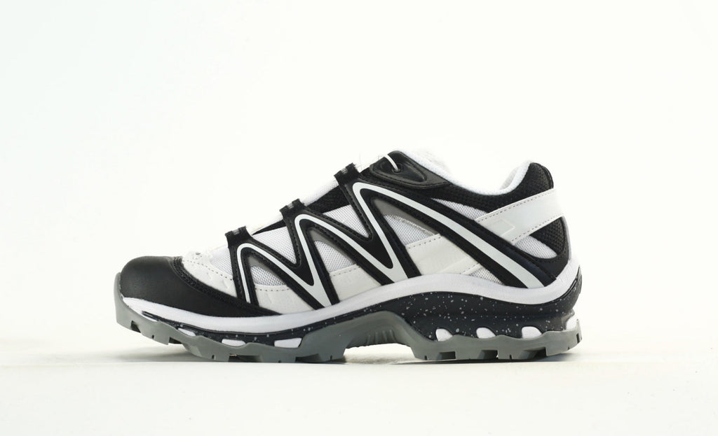 Salomon XT-Quest Trail Running & Hiking Shoes，“Black/Footwear Silver/Cloud Rock”