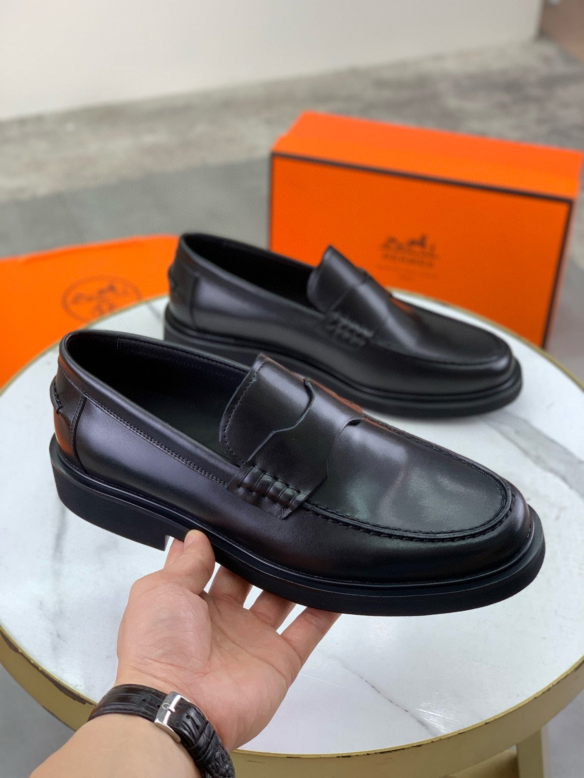 Hermes Group Series "Black" Smooth Leather Men Penny Loafers