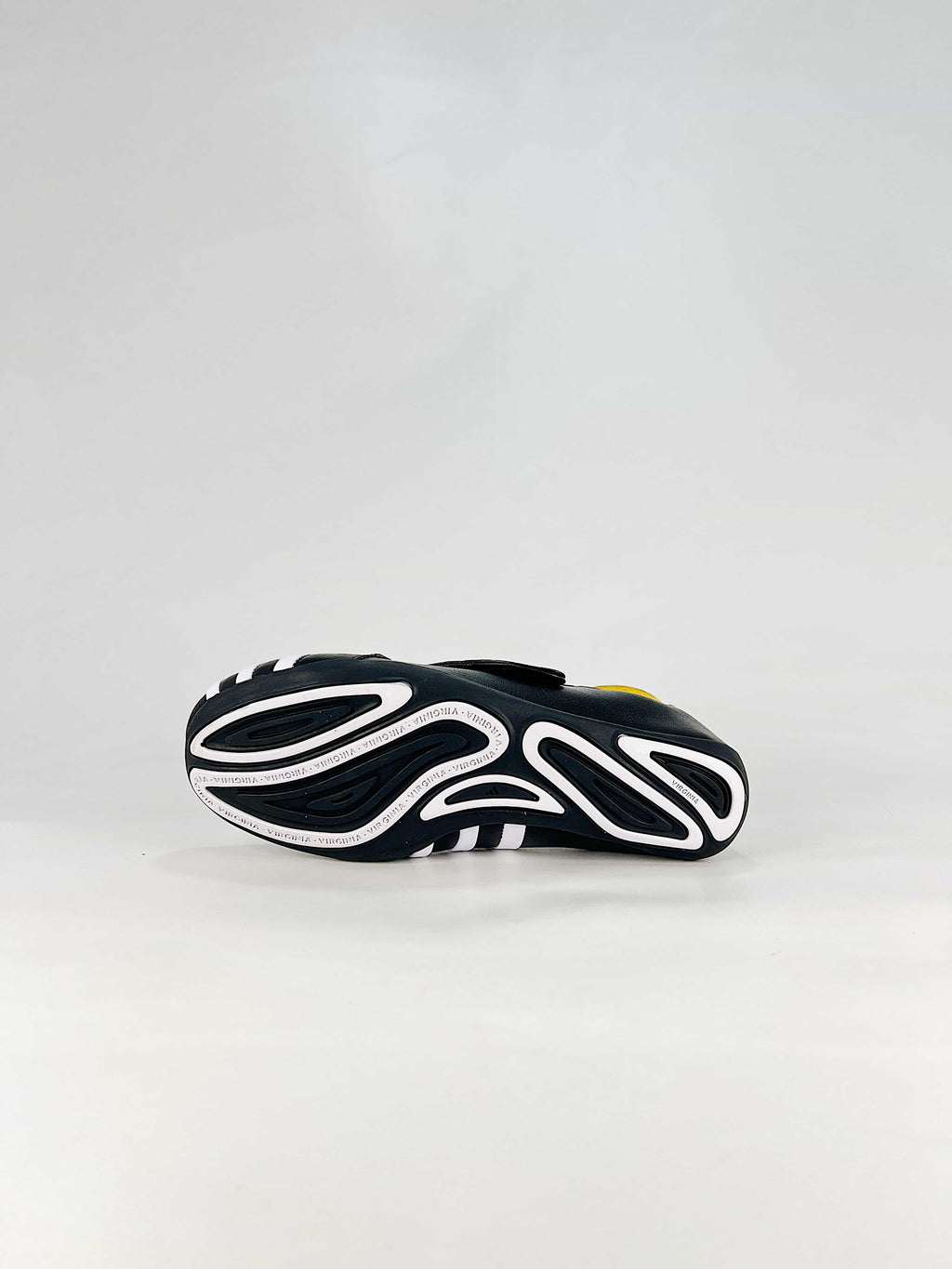 Pharrell Williams x Adidas Vario Flat Earther "Core Black White"-Classic sneakers，Adidas Women's Shoe Sale / Men's Shoe Sale