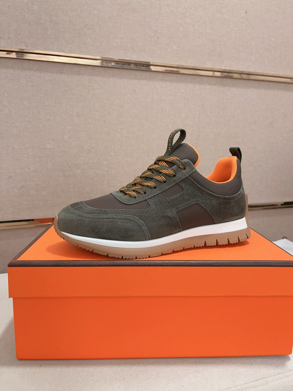 Hermès Trail Sneaker "Olive Green" Suede Mesh Men Outdoor Sneakers