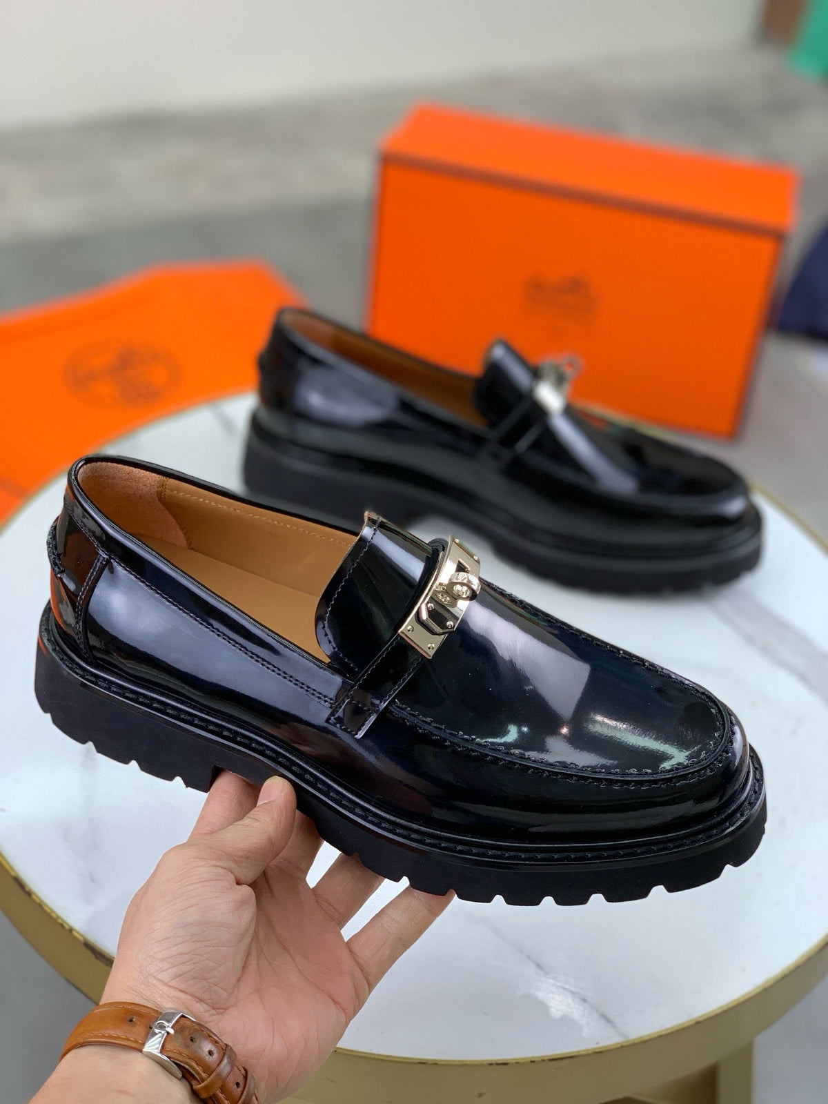 Hermes Group Series "Black" Patent Leather Kelly Buckle Men Chunky Loafers