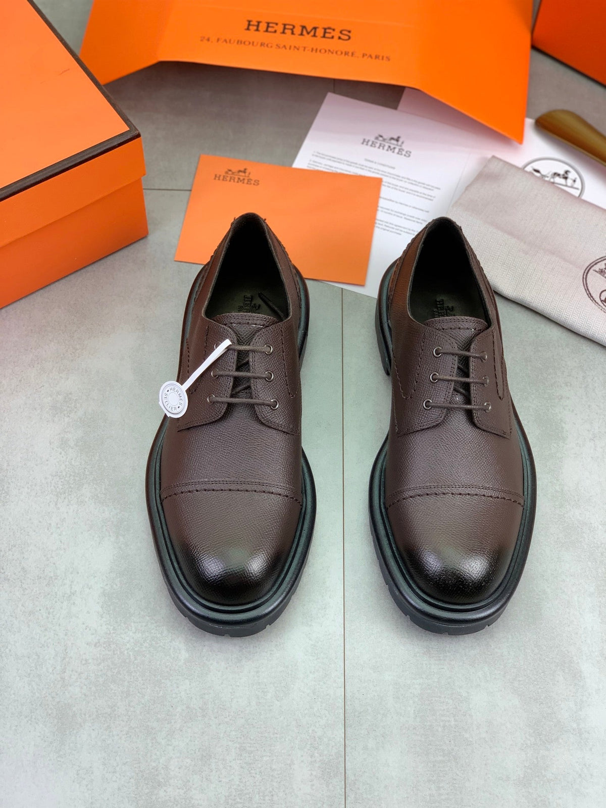 Hermès Men's Cap Toe Derby Shoes "Dark Brown" Grained Leather Thick Lug Sole Casual Dress Shoes