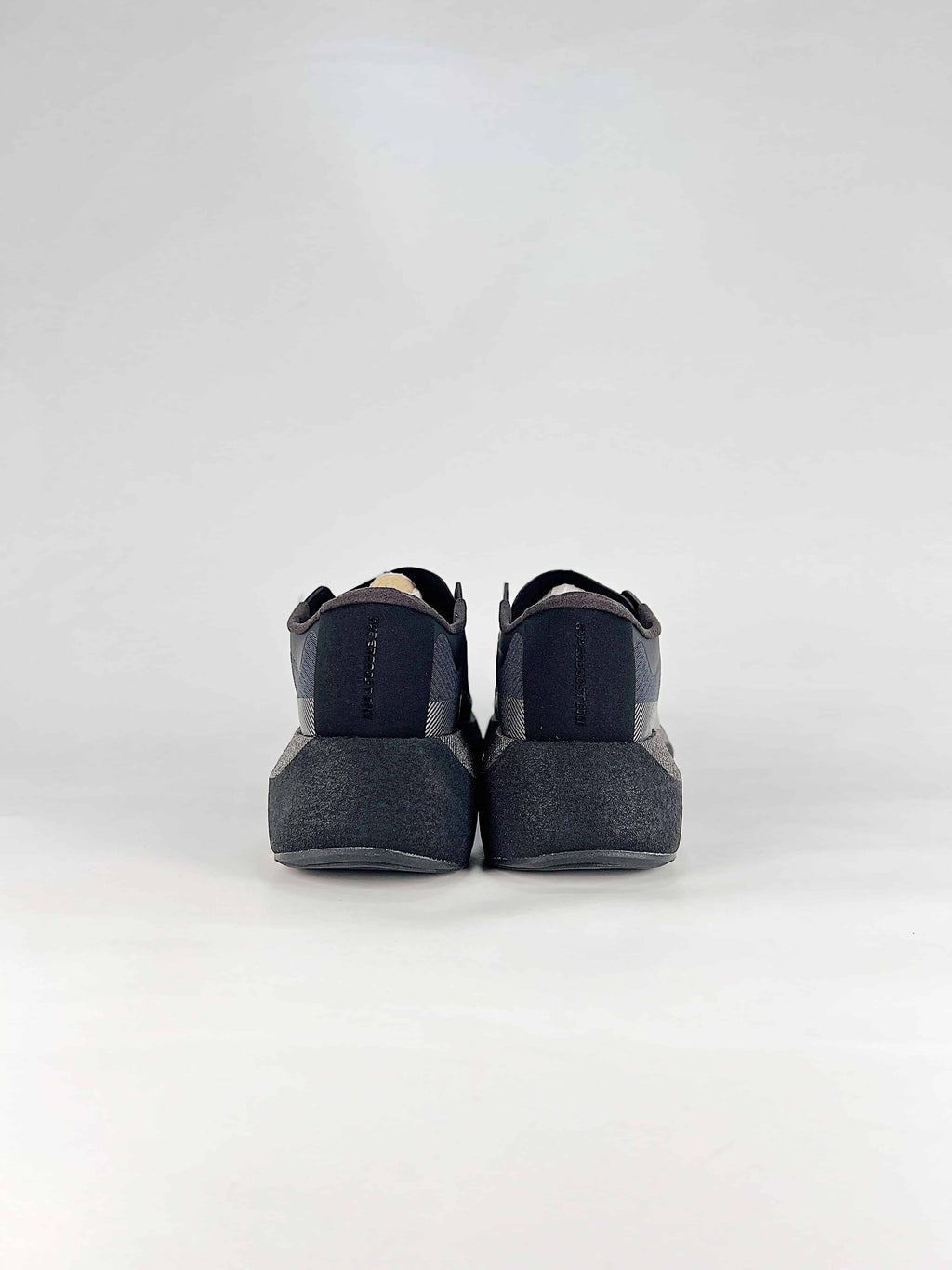 Adidas Hyperboost Edge "Core Black Carbon"-Classic sneakers，Adidas Women's Shoe Sale / Men's Shoe Sale