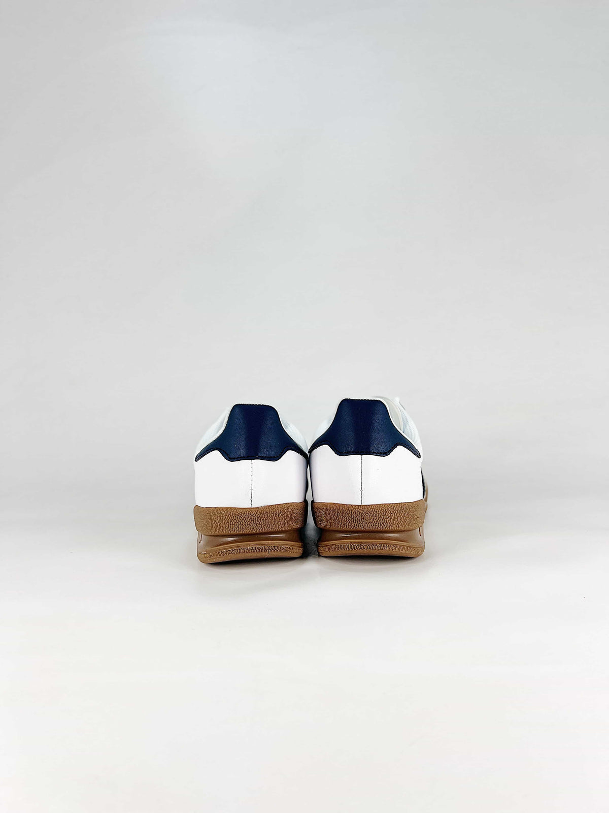 Adidas Jeans "White Navy Blue Gum"-Classic sneakers，Adidas Women's Shoe Sale / Men's Shoe Sale