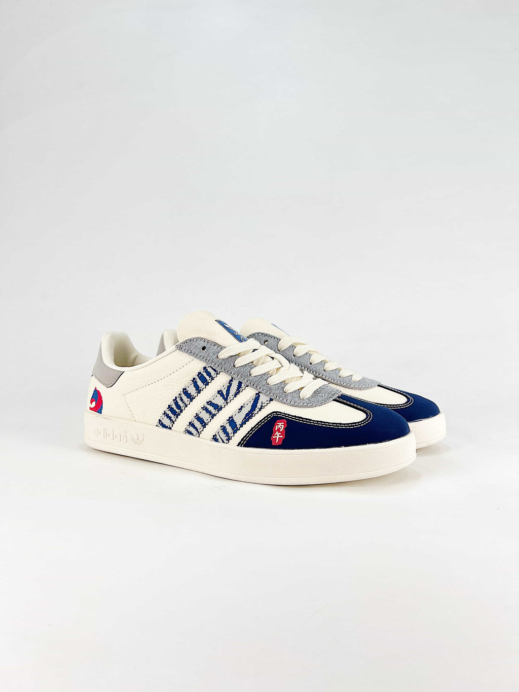 Adidas Gazelle "Cream Navy"-Classic sneakers，Adidas Women's Shoe Sale / Men's Shoe Sale