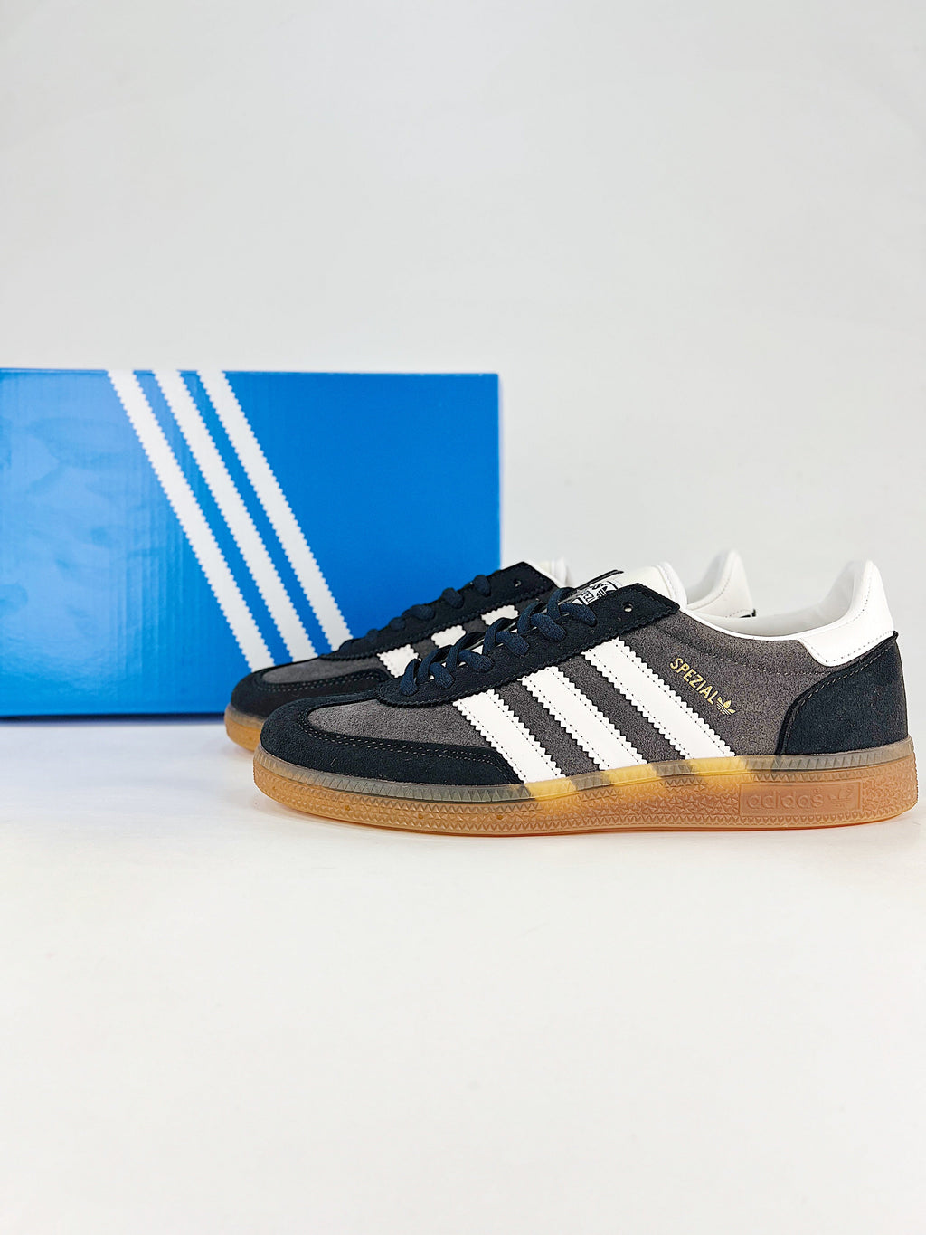 Adidas Handball Spezial Suede Sneakers "Dark Grey Black White"-Classic sneakers，Adidas Women's Shoe Sale / Men's Shoe Sale