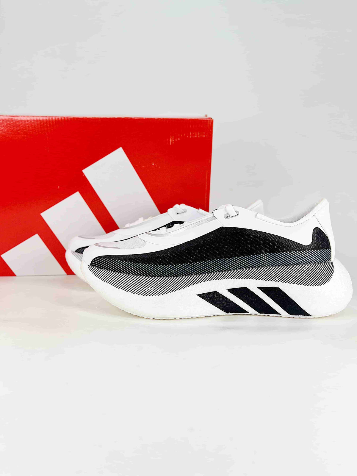Adidas Hyperboost Pro "White Black"-Classic sneakers，Adidas Women's Shoe Sale / Men's Shoe Sale